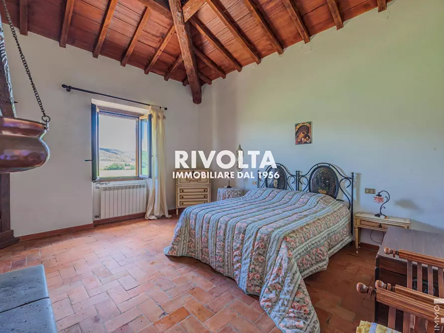 Immagine 15 di Rustico / casale in vendita  in con terreno in maremma a Magliano In Toscana