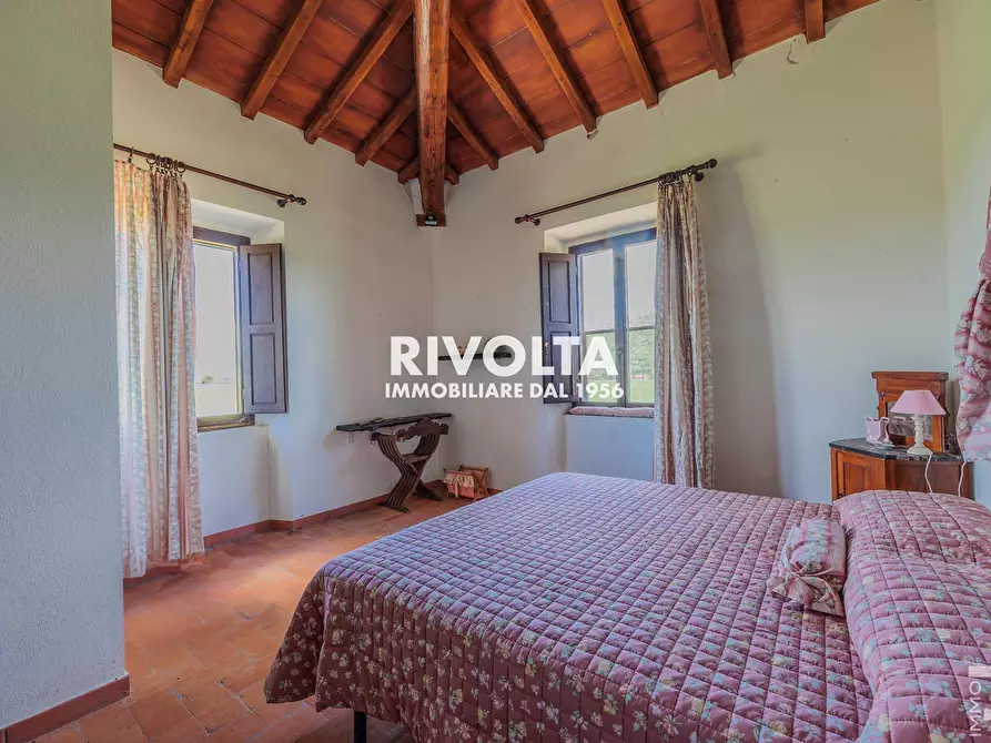 Immagine 18 di Rustico / casale in vendita  in con terreno in maremma a Magliano In Toscana