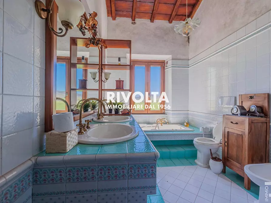 Immagine 20 di Rustico / casale in vendita  in con terreno in maremma a Magliano In Toscana