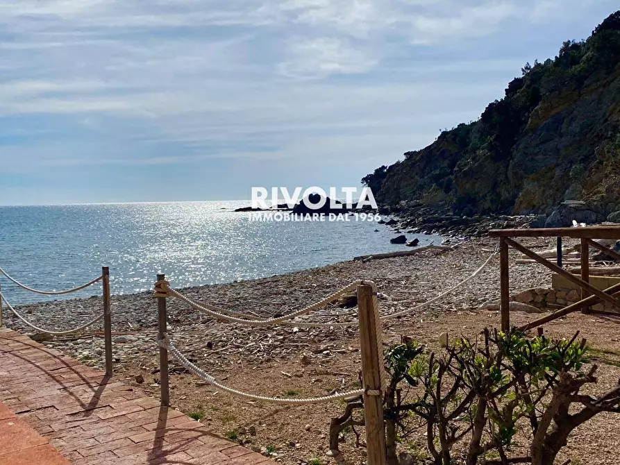 Immagine 7 di Appartamento in vendita  in Loc. le cannelle a Monte Argentario