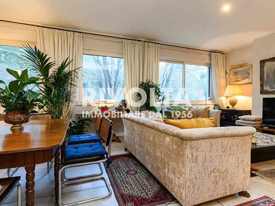 Immagine 6 di Appartamento in vendita  in Viale Cortina D'ampezzo a Roma