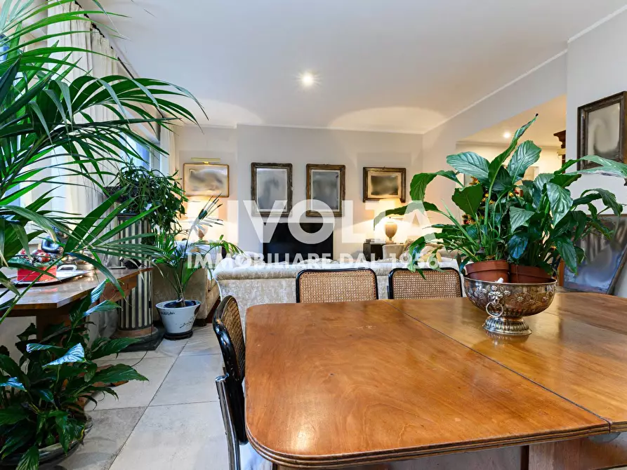 Immagine 7 di Appartamento in vendita  in Viale Cortina D'ampezzo a Roma