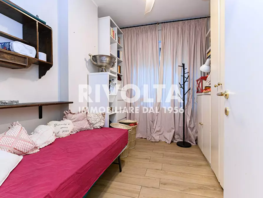 Immagine 14 di Appartamento in vendita  in Viale Cortina D'ampezzo a Roma