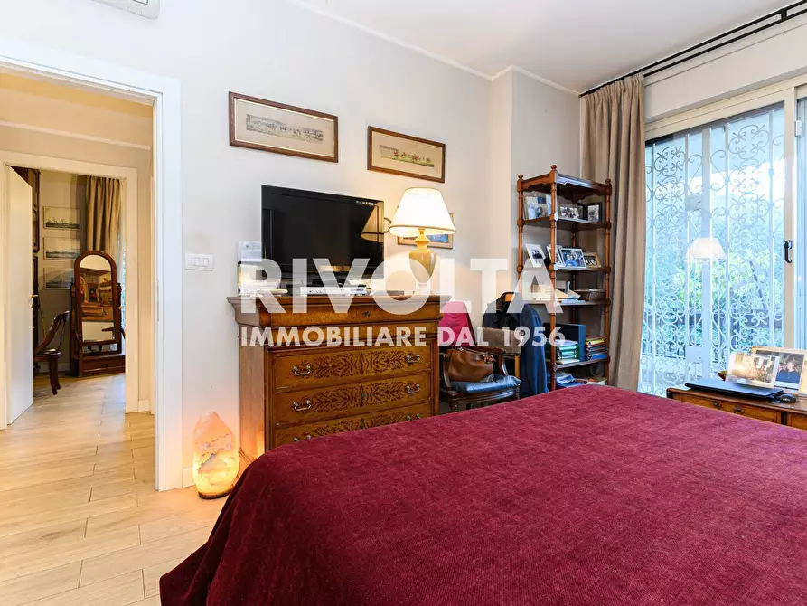 Immagine 29 di Appartamento in vendita  in Viale Cortina D'ampezzo a Roma