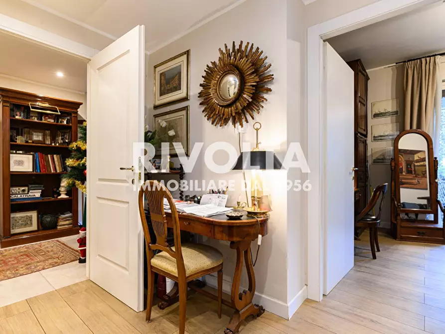 Immagine 34 di Appartamento in vendita  in Viale Cortina D'ampezzo a Roma