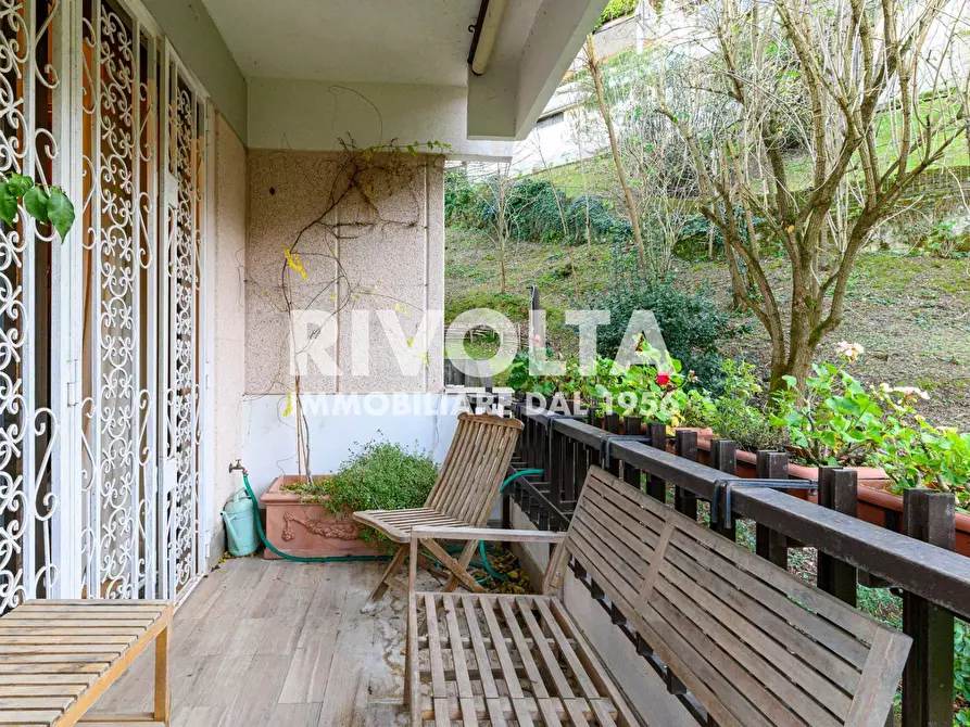 Immagine 49 di Appartamento in vendita  in Viale Cortina D'ampezzo a Roma