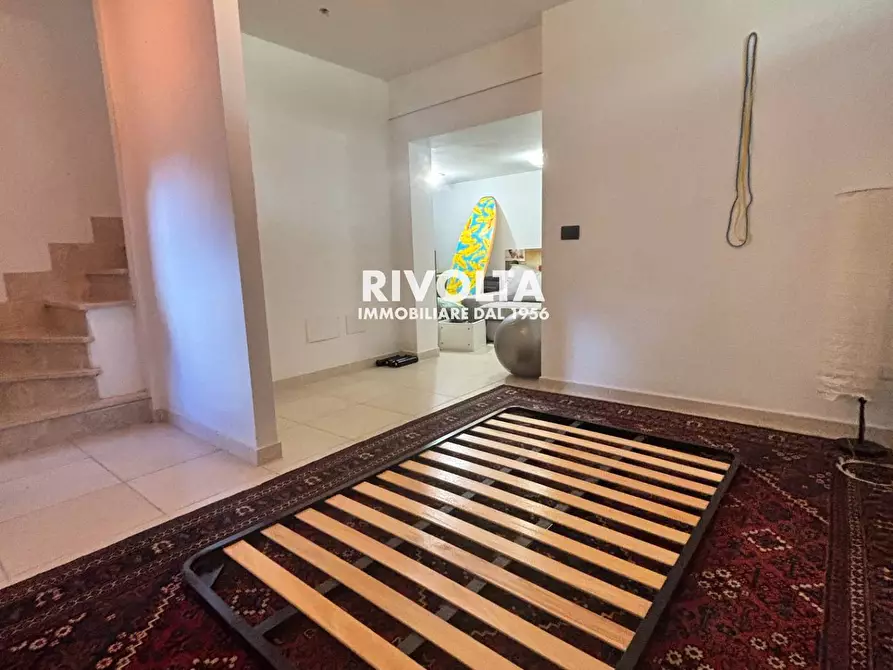 Immagine 27 di Villetta a schiera in affitto  in Viale Castellamare a Fiumicino