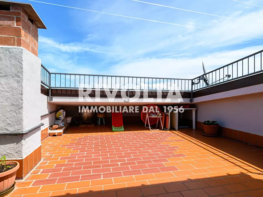 Immagine 37 di Villetta a schiera in vendita  in Via Natalino Sapegno a Roma