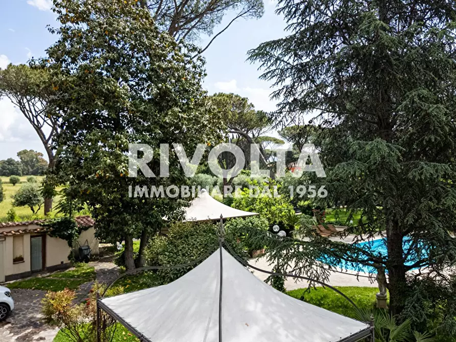 Immagine 31 di Villa in vendita  in Via Appia Pignatelli a Roma