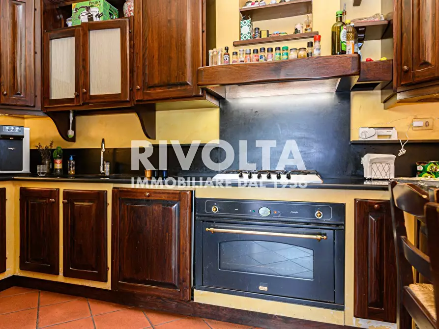 Immagine 50 di Villa in vendita  in Via Appia Pignatelli a Roma