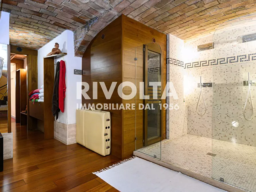 Immagine 59 di Villa in vendita  in Via Appia Pignatelli a Roma