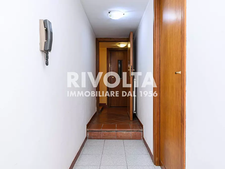 Immagine 68 di Villa in vendita  in Via Appia Pignatelli a Roma