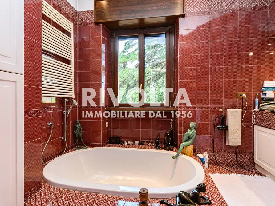 Immagine 72 di Villa in vendita  in Via Appia Pignatelli a Roma