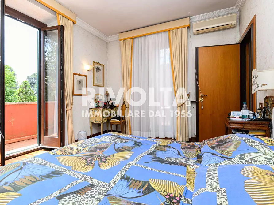 Immagine 80 di Villa in vendita  in Via Appia Pignatelli a Roma