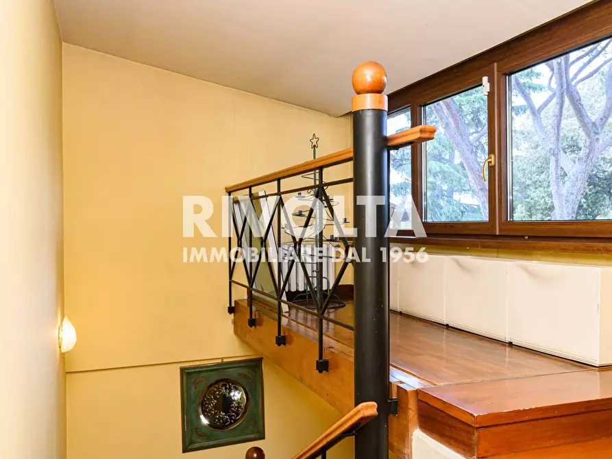 Immagine 85 di Villa in vendita  in Via Appia Pignatelli a Roma