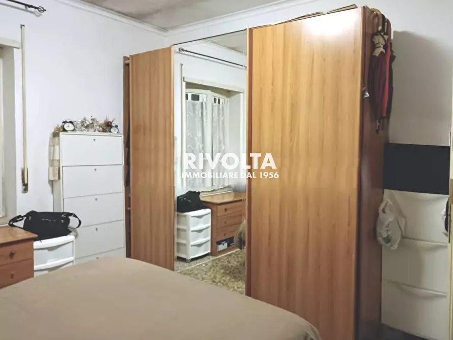 Immagine 3 di Appartamento in vendita  in Via Sant'igino Papa a Roma