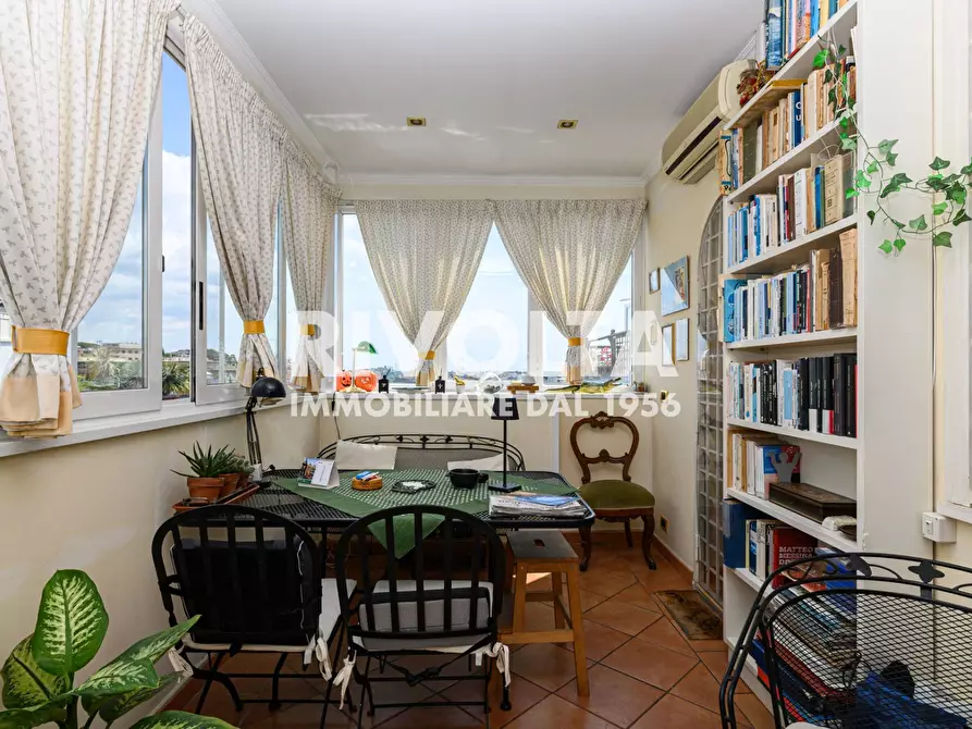 Immagine 17 di Attico in vendita  in Via Attilio Friggeri a Roma