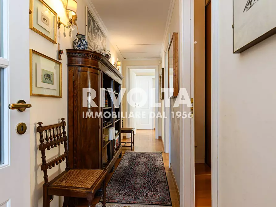 Immagine 39 di Attico in vendita  in Via Attilio Friggeri a Roma