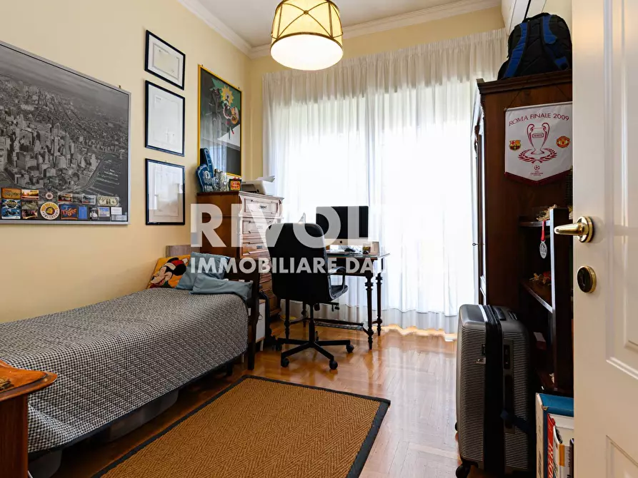 Immagine 43 di Attico in vendita  in Via Attilio Friggeri a Roma