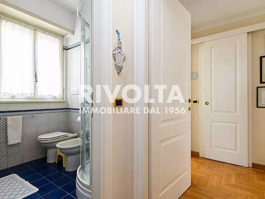 Immagine 46 di Attico in vendita  in Via Attilio Friggeri a Roma