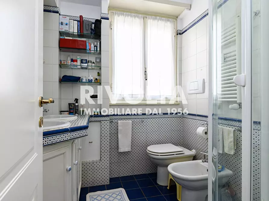 Immagine 47 di Attico in vendita  in Via Attilio Friggeri a Roma