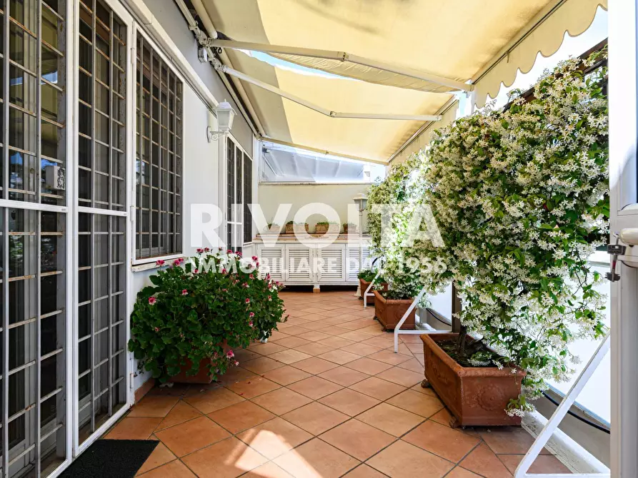 Immagine 62 di Attico in vendita  in Via Attilio Friggeri a Roma