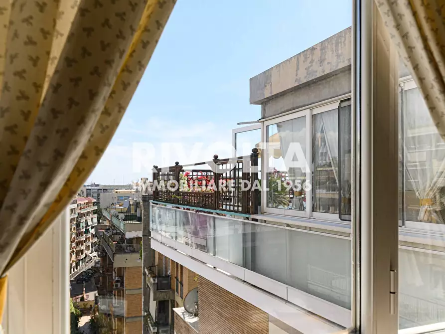 Immagine 63 di Attico in vendita  in Via Attilio Friggeri a Roma