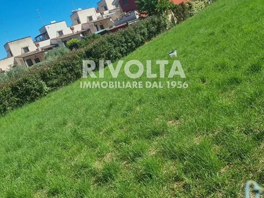 Immagine 7 di Terreno residenziale in vendita  in Via Solopaca a Roma