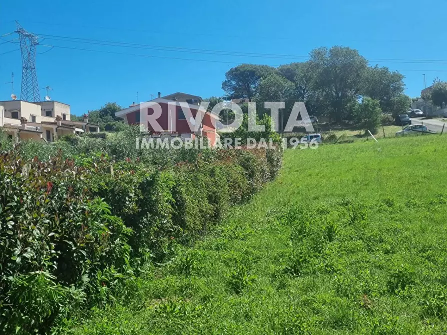 Immagine 10 di Terreno residenziale in vendita  in Via Solopaca a Roma