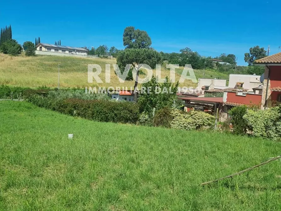 Immagine 12 di Terreno residenziale in vendita  in Via Solopaca a Roma