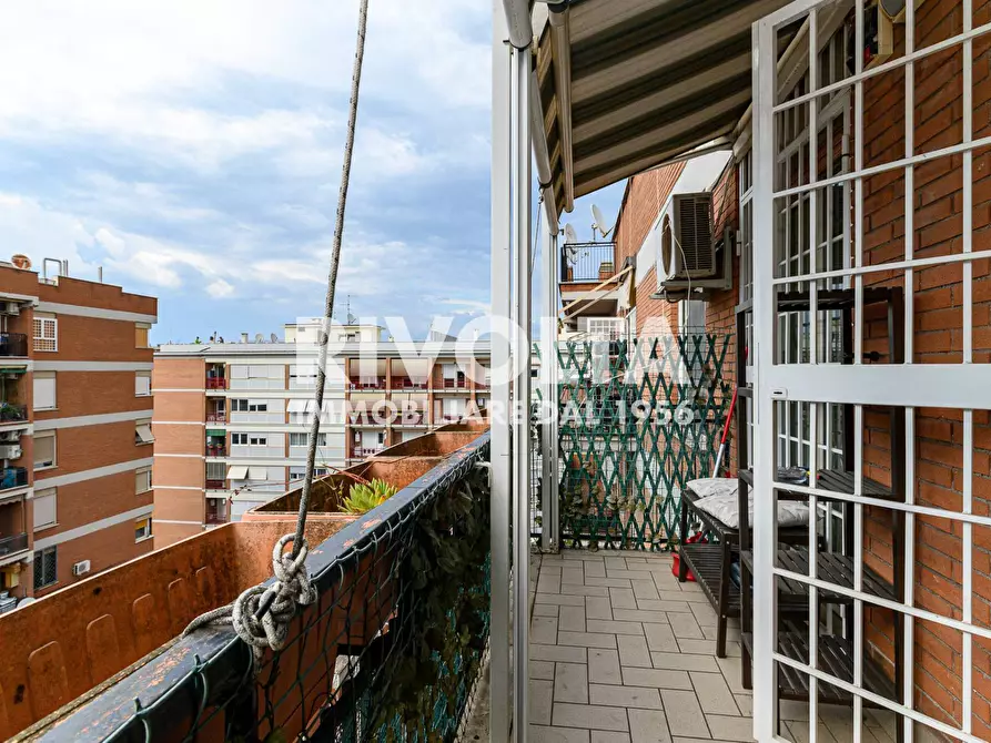 Immagine 8 di Appartamento in vendita  in via Majorana a Roma