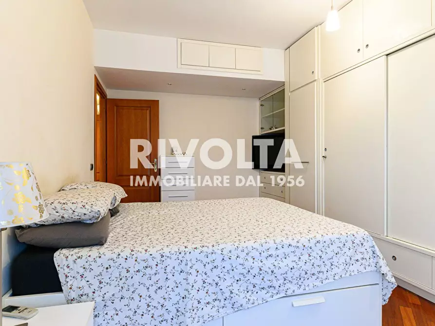 Immagine 22 di Appartamento in vendita  in via Majorana a Roma