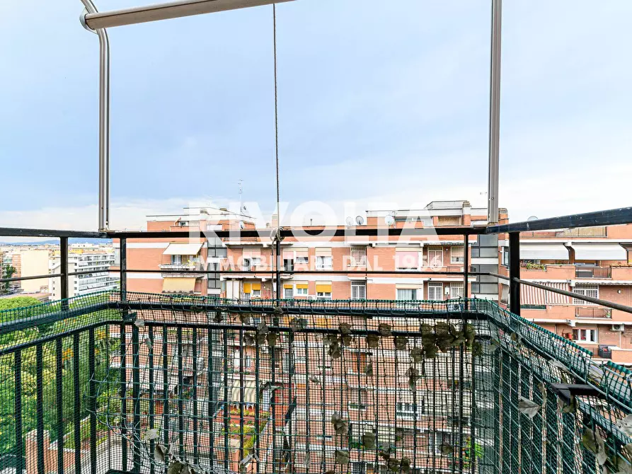 Immagine 24 di Appartamento in vendita  in via Majorana a Roma