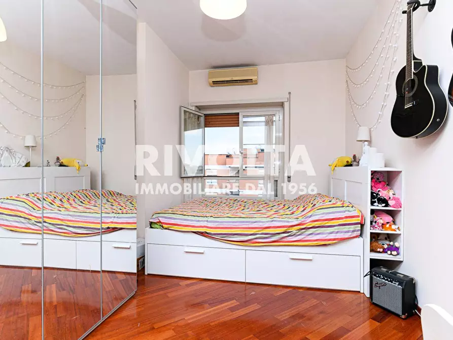 Immagine 31 di Appartamento in vendita  in via Majorana a Roma