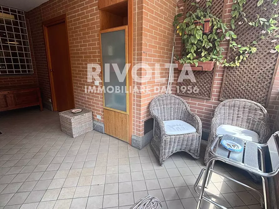 Immagine 4 di Appartamento in vendita  in Via Aurelia a Roma