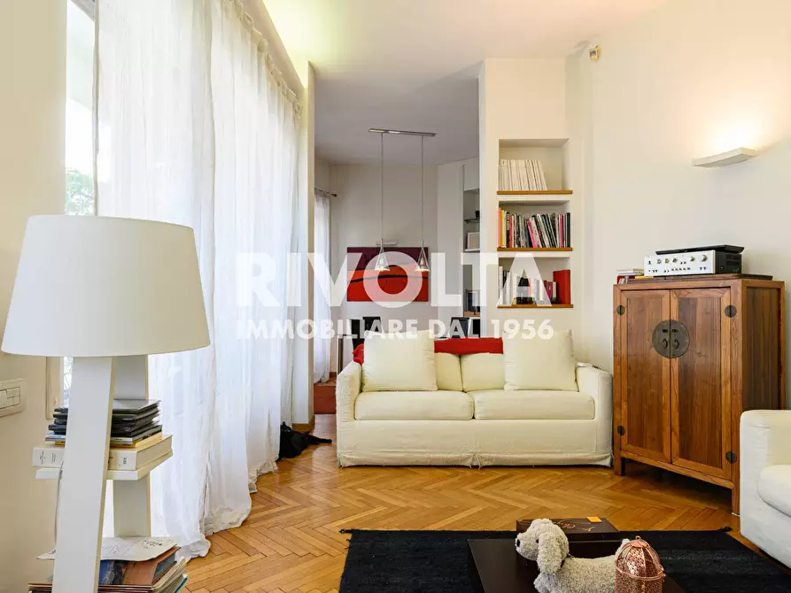 Immagine 6 di Appartamento in vendita  in Via Francesco Saverio Nitti a Roma