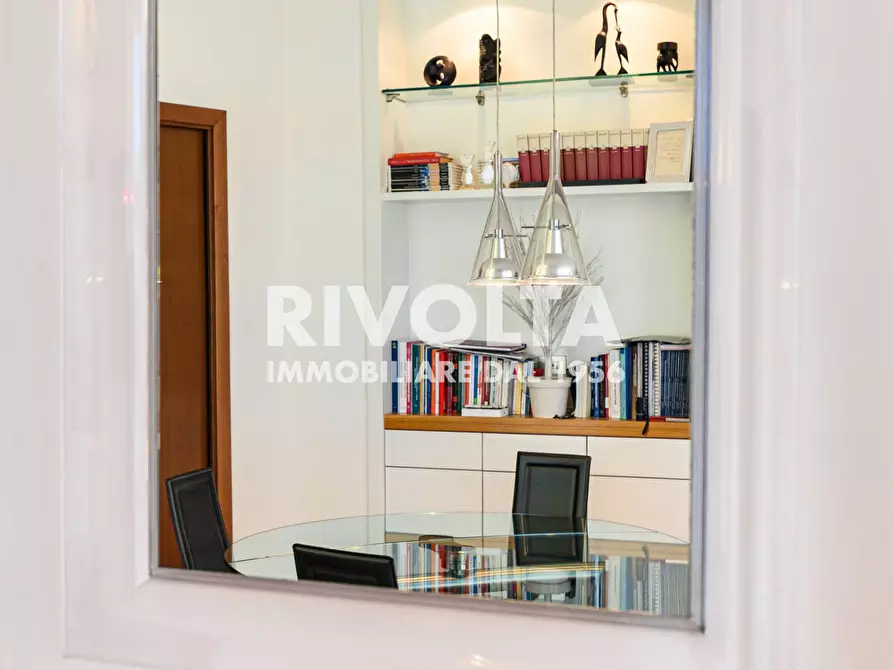 Immagine 12 di Appartamento in vendita  in Via Francesco Saverio Nitti a Roma