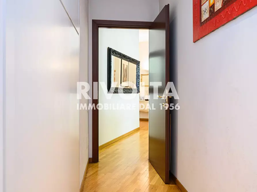 Immagine 14 di Appartamento in vendita  in Via Francesco Saverio Nitti a Roma