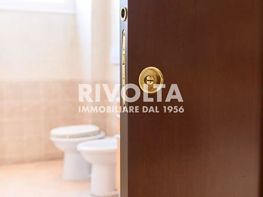 Immagine 46 di Appartamento in vendita  in Via Francesco Saverio Nitti a Roma