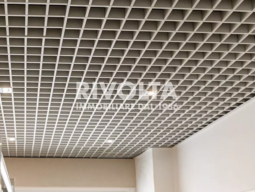 Immagine 49 di Appartamento in vendita  in Via Francesco Saverio Nitti a Roma