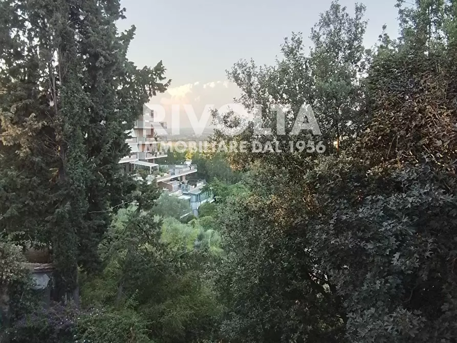 Immagine 11 di Appartamento in vendita  in Via Cassia a Roma