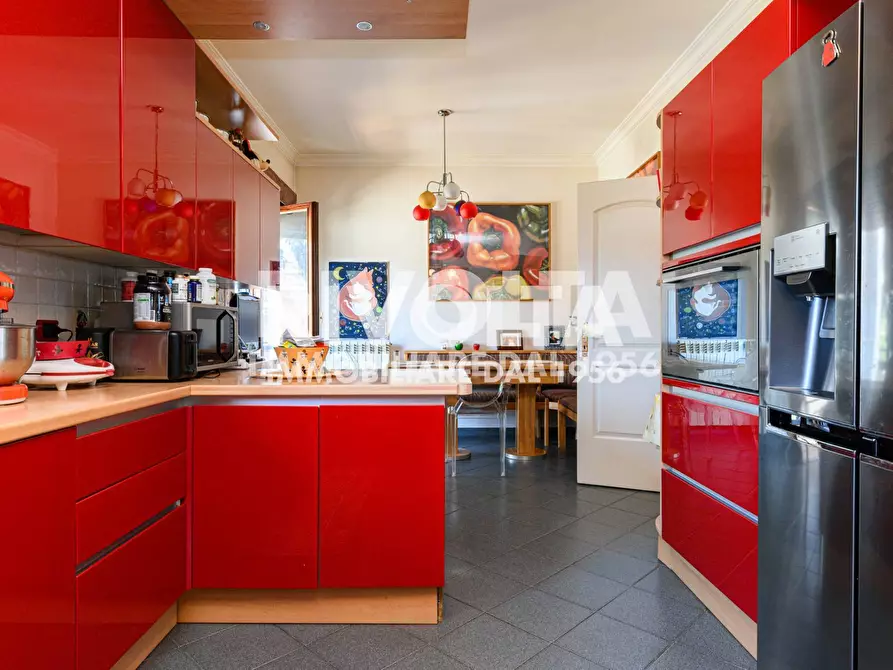 Immagine 11 di Appartamento in vendita  in Via Pietro Mascagni a Roma