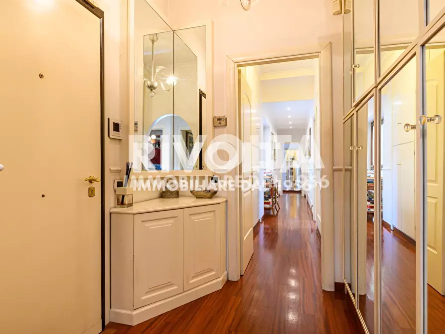 Immagine 19 di Appartamento in vendita  in Via Pietro Mascagni a Roma