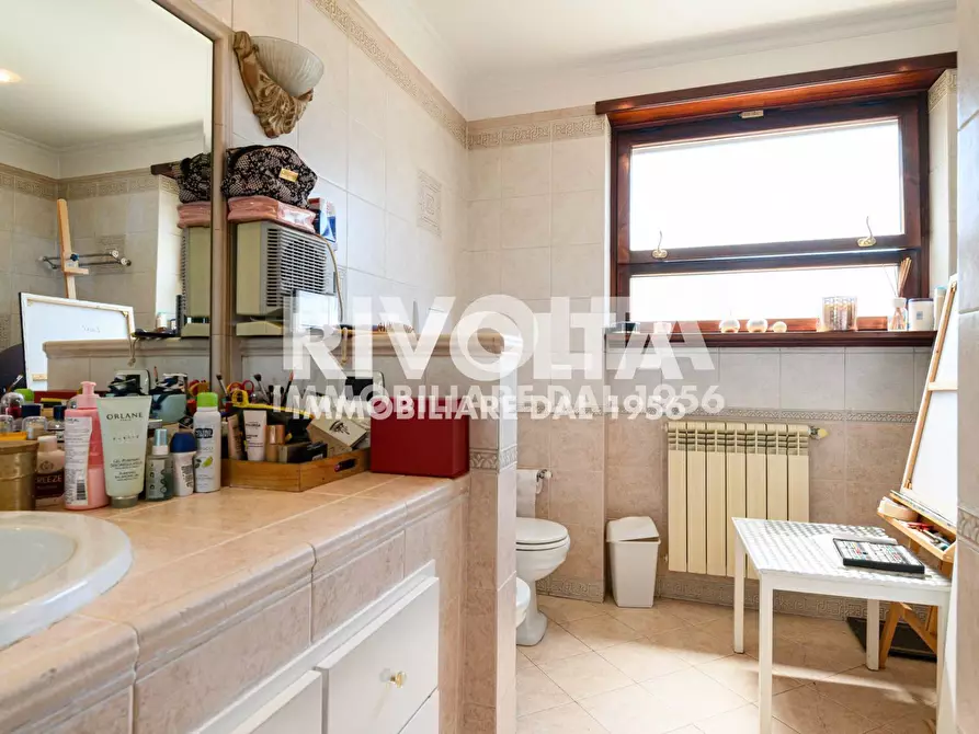 Immagine 37 di Appartamento in vendita  in Via Pietro Mascagni a Roma