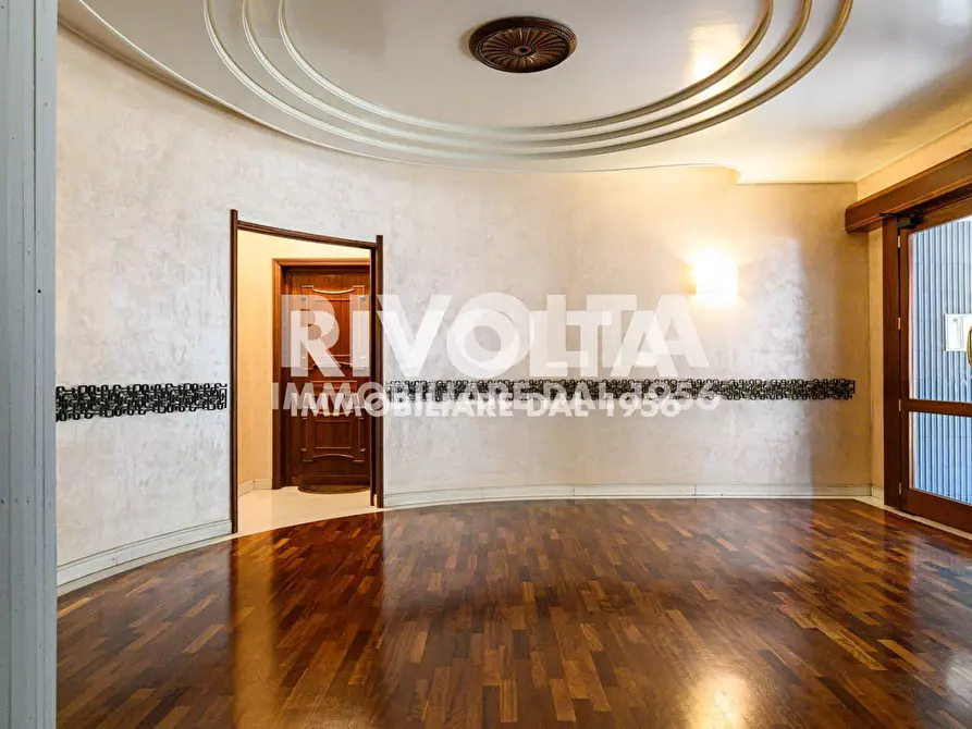 Immagine 45 di Appartamento in vendita  in Via Pietro Mascagni a Roma