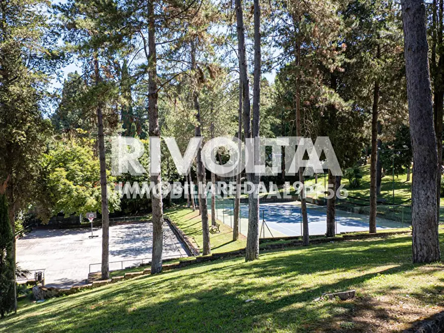 Immagine 24 di Appartamento in vendita  in Via Della Camilluccia a Roma