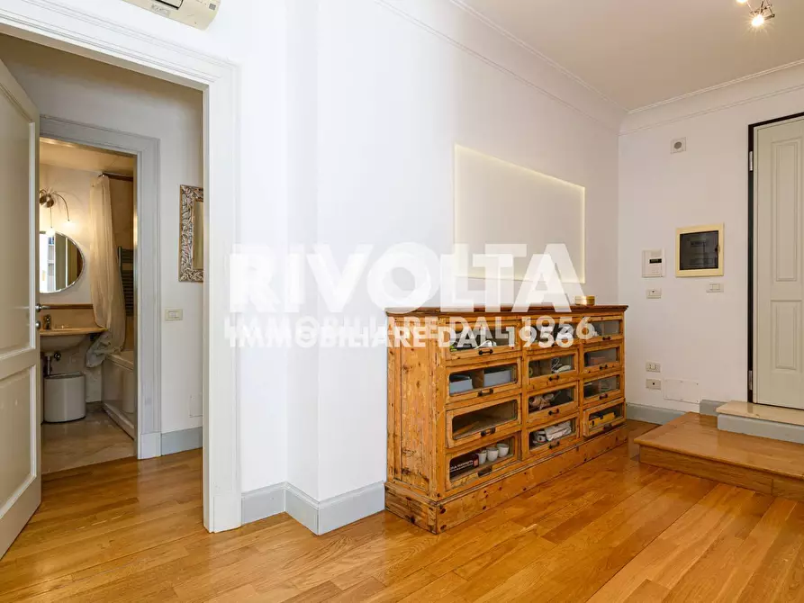 Immagine 16 di Appartamento in vendita  in Via Della Camilluccia a Roma
