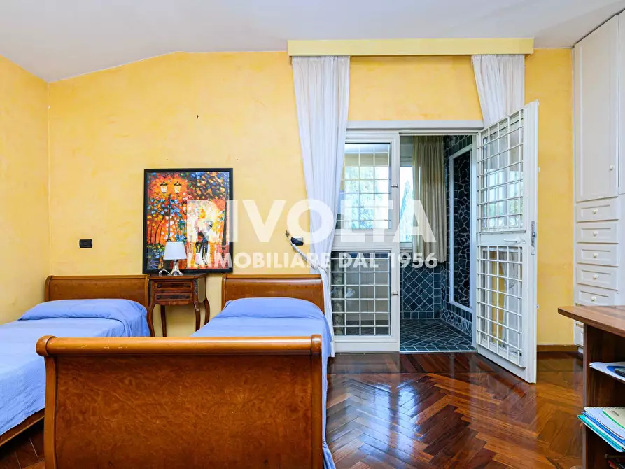 Immagine 44 di Villa in vendita  in Via della Giustiniana a Roma