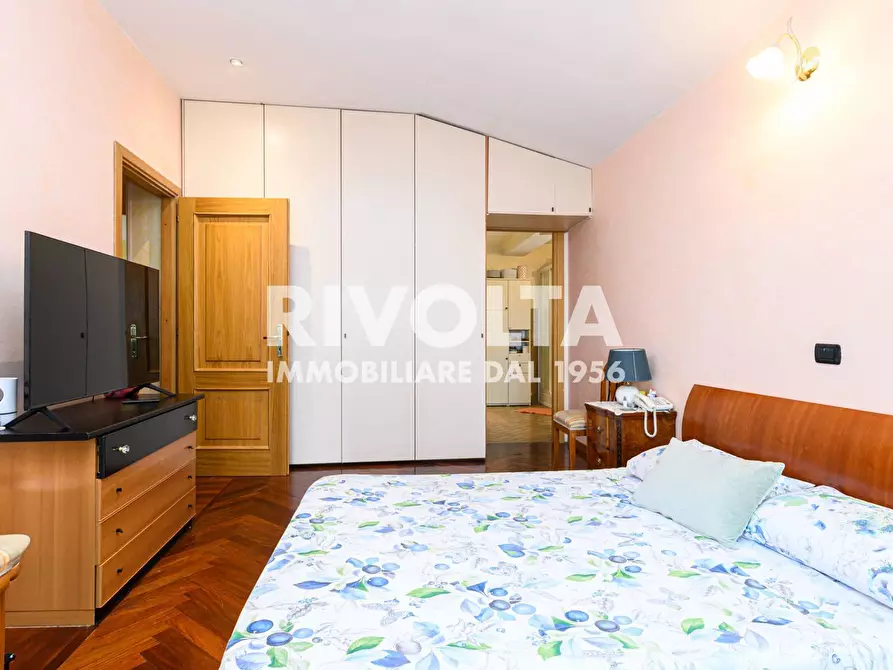 Immagine 56 di Villa in vendita  in Via della Giustiniana a Roma