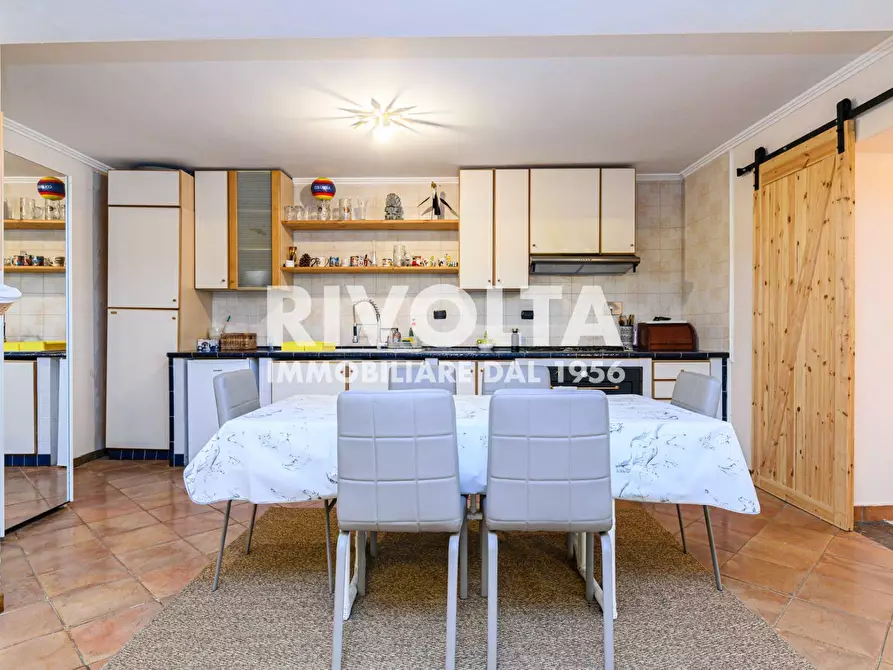 Immagine 76 di Villa in vendita  in Via della Giustiniana a Roma